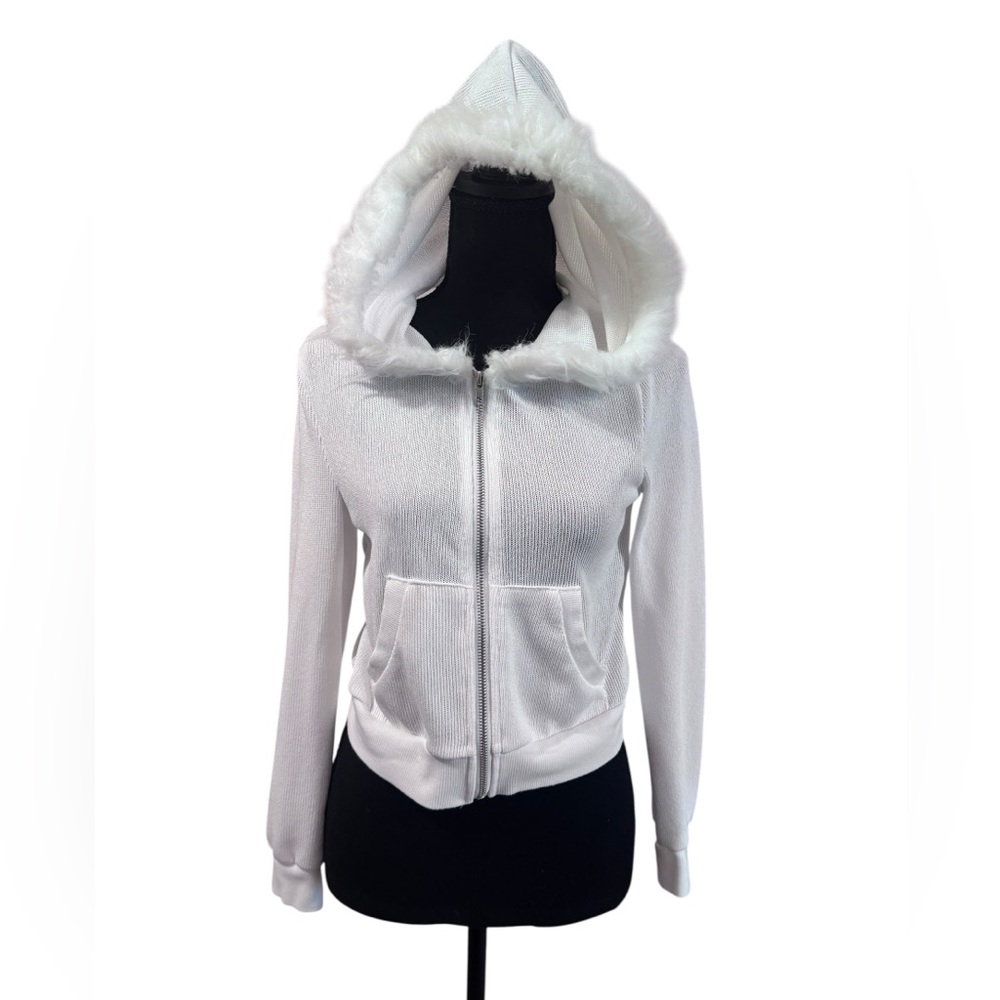 Women’s SHEIN White zip up sweater with fur trim hood size S